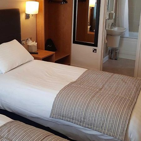 The Wellington Hotell Brecon Exteriör bild