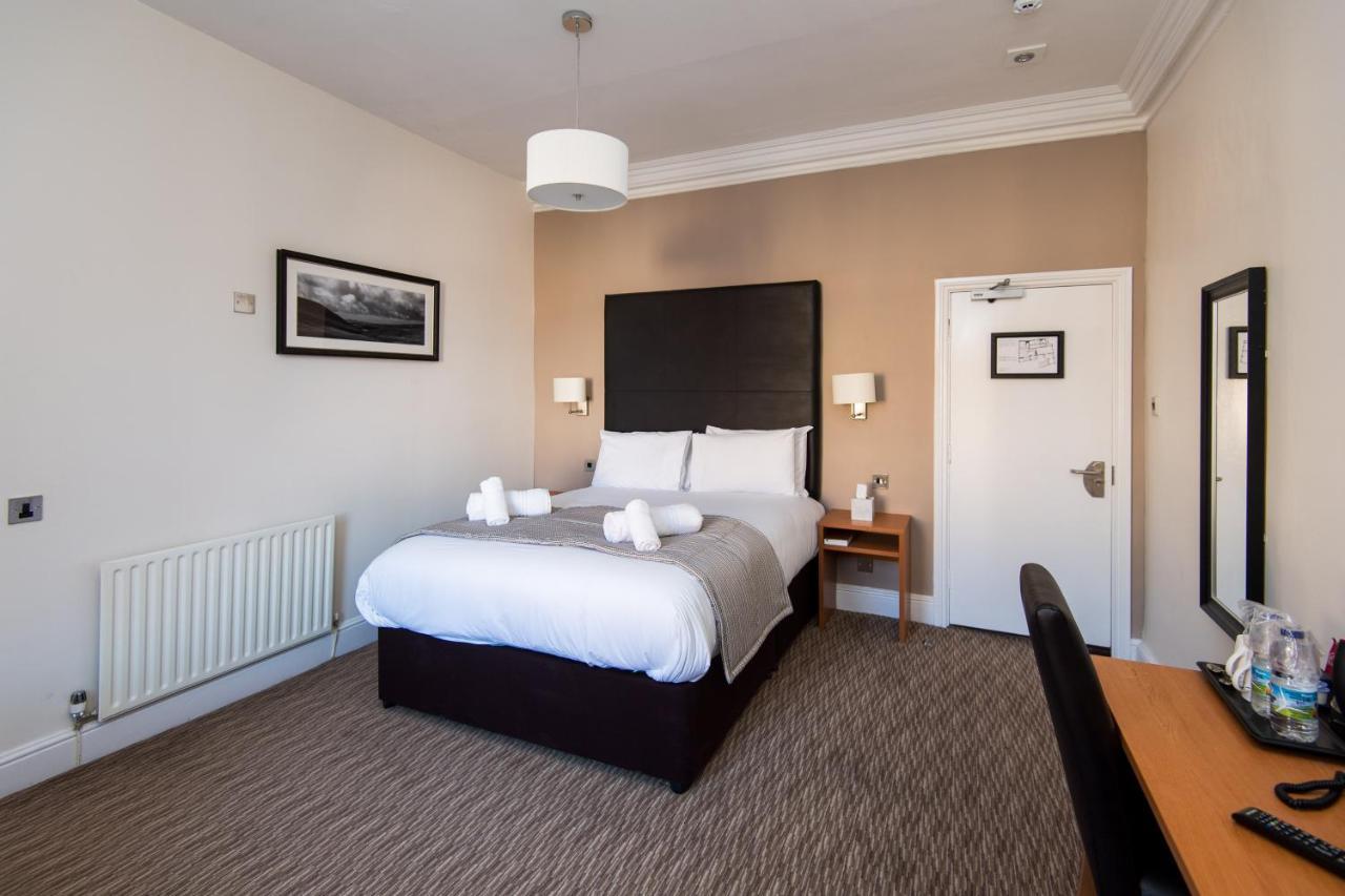 The Wellington Hotell Brecon Exteriör bild