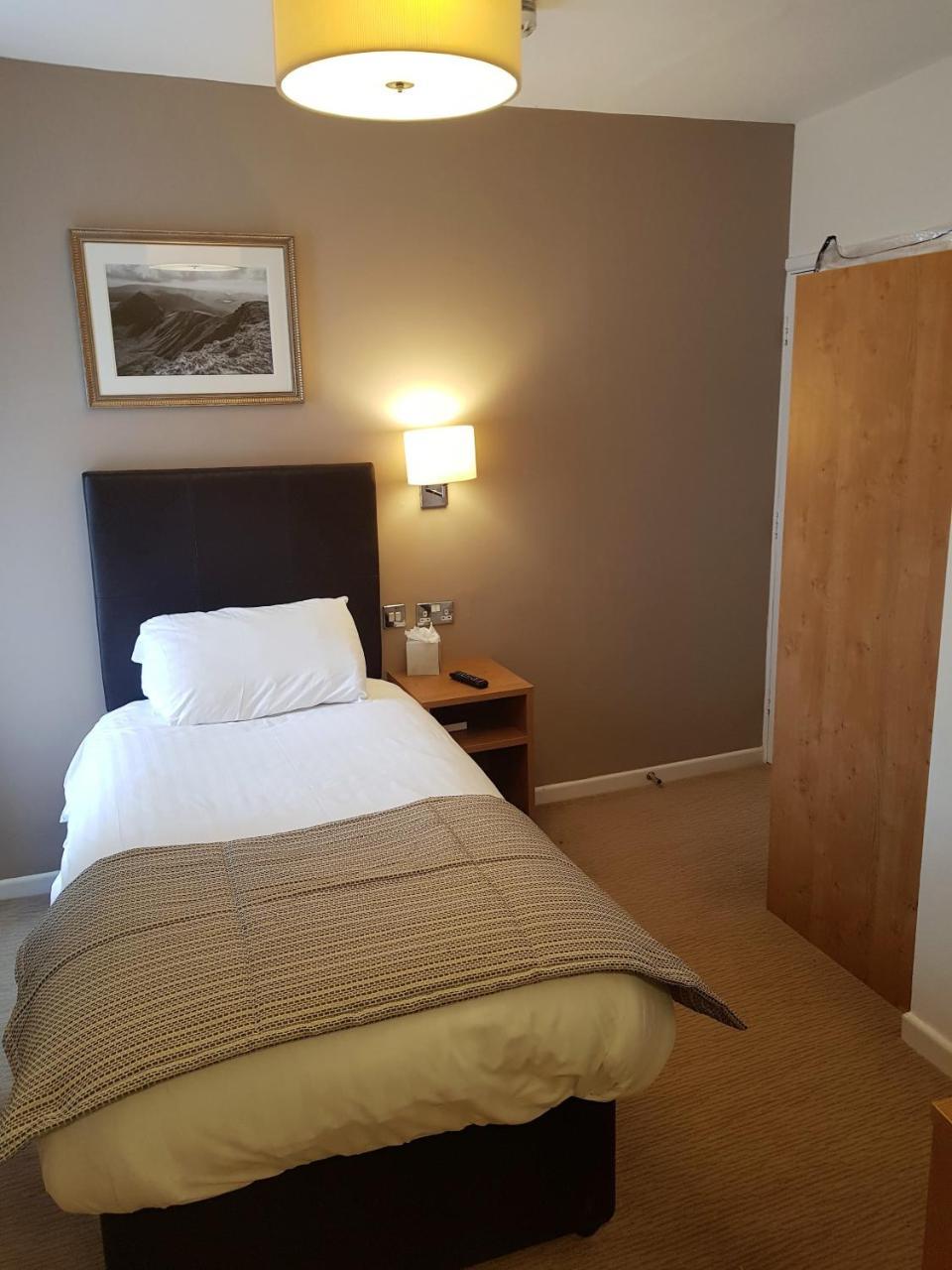 The Wellington Hotell Brecon Exteriör bild